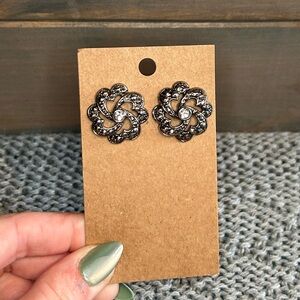 Vintage Avon Hearts Whirl Earrings